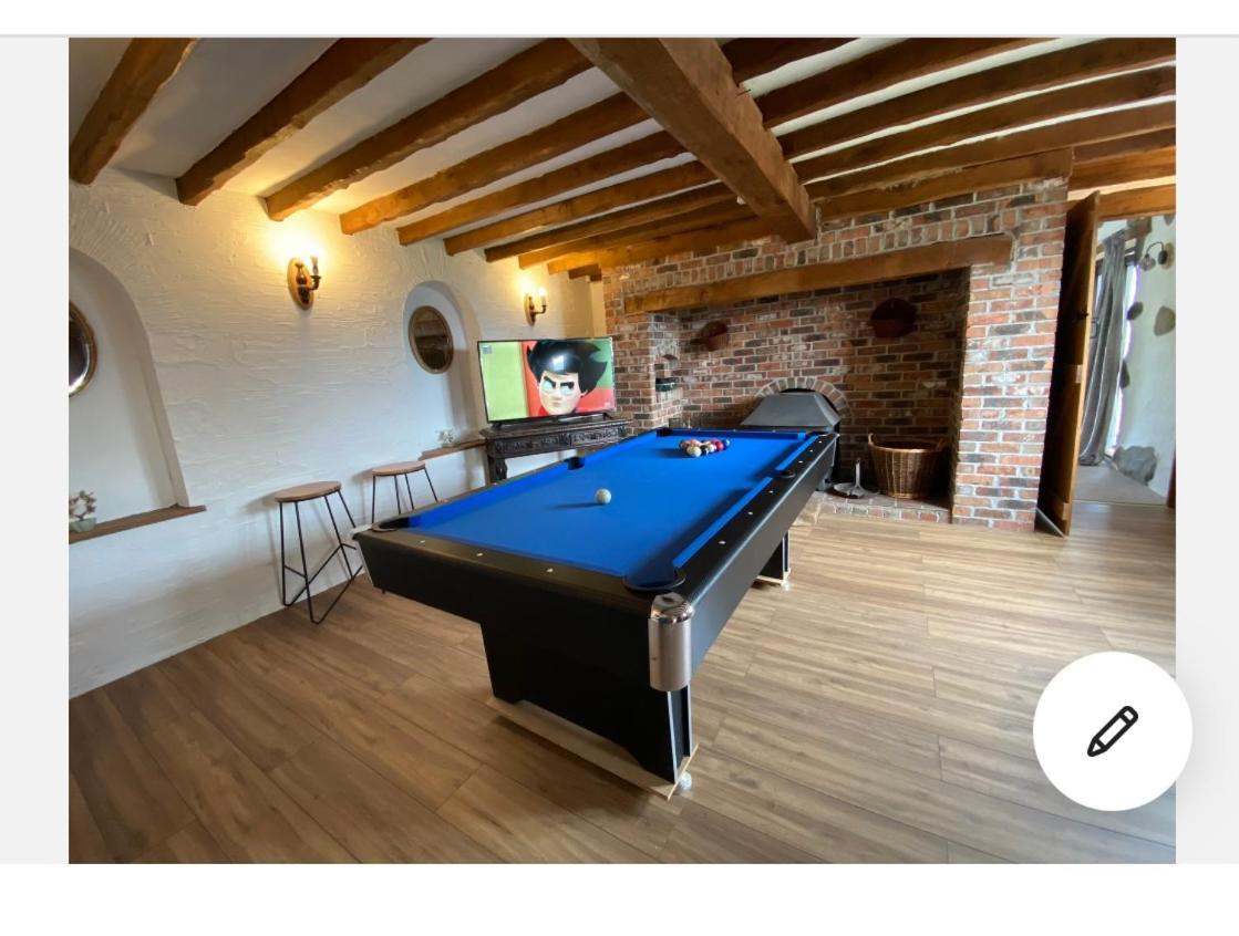 Beautiful Secluded Farmhouse With Hot Tub Villa Barmouth Exterior photo